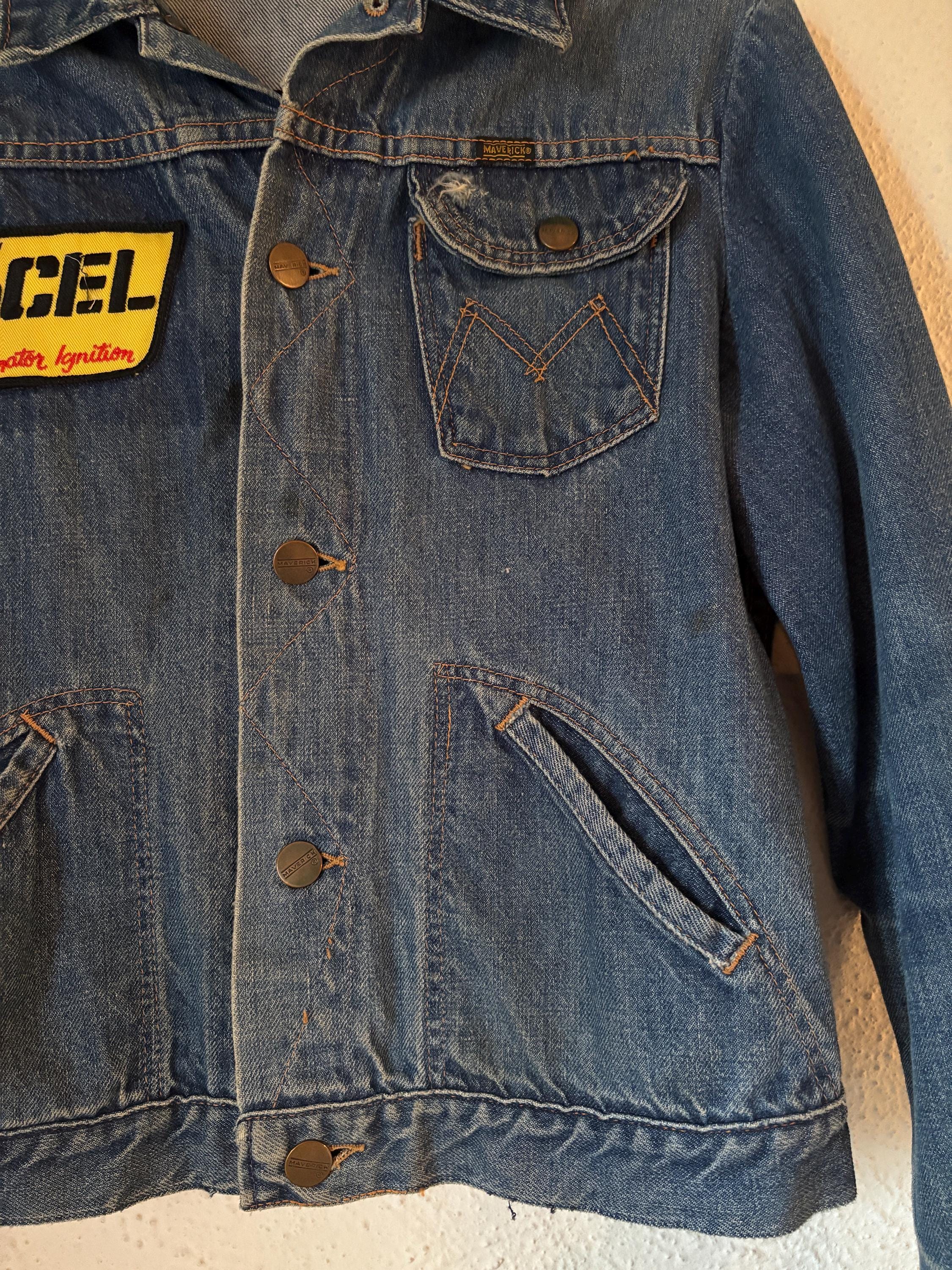 Vintage 70s Maverick Denim Jacket with Patches Distressed Blue Jean Size Women’s XS S 16 Youth