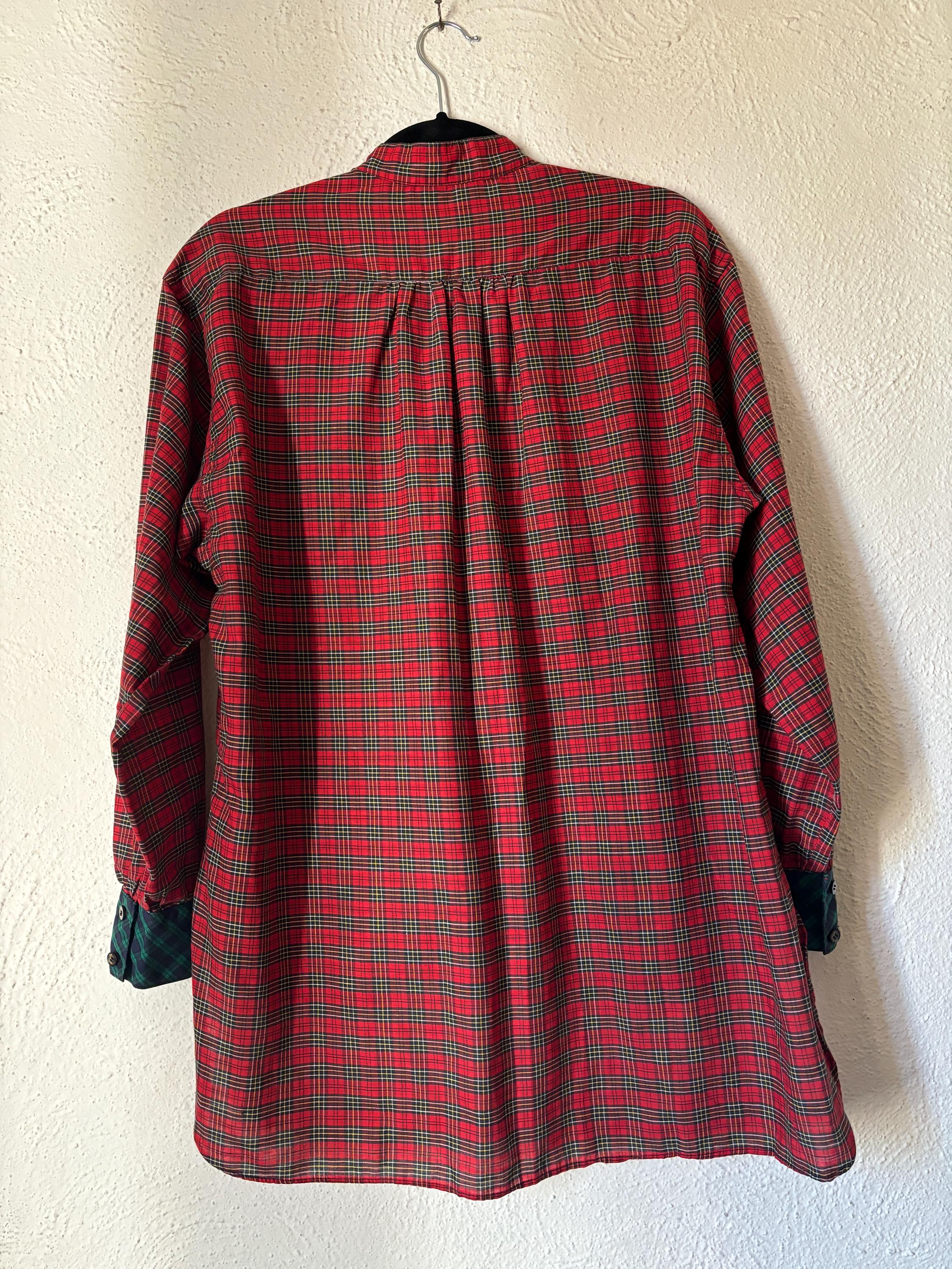 Saks Fifth Avenue Vintage 70s 80s Contrasting Red and Green Plaid Popover Placket Button Down Long Sleeve Shirt Size Large Unisex