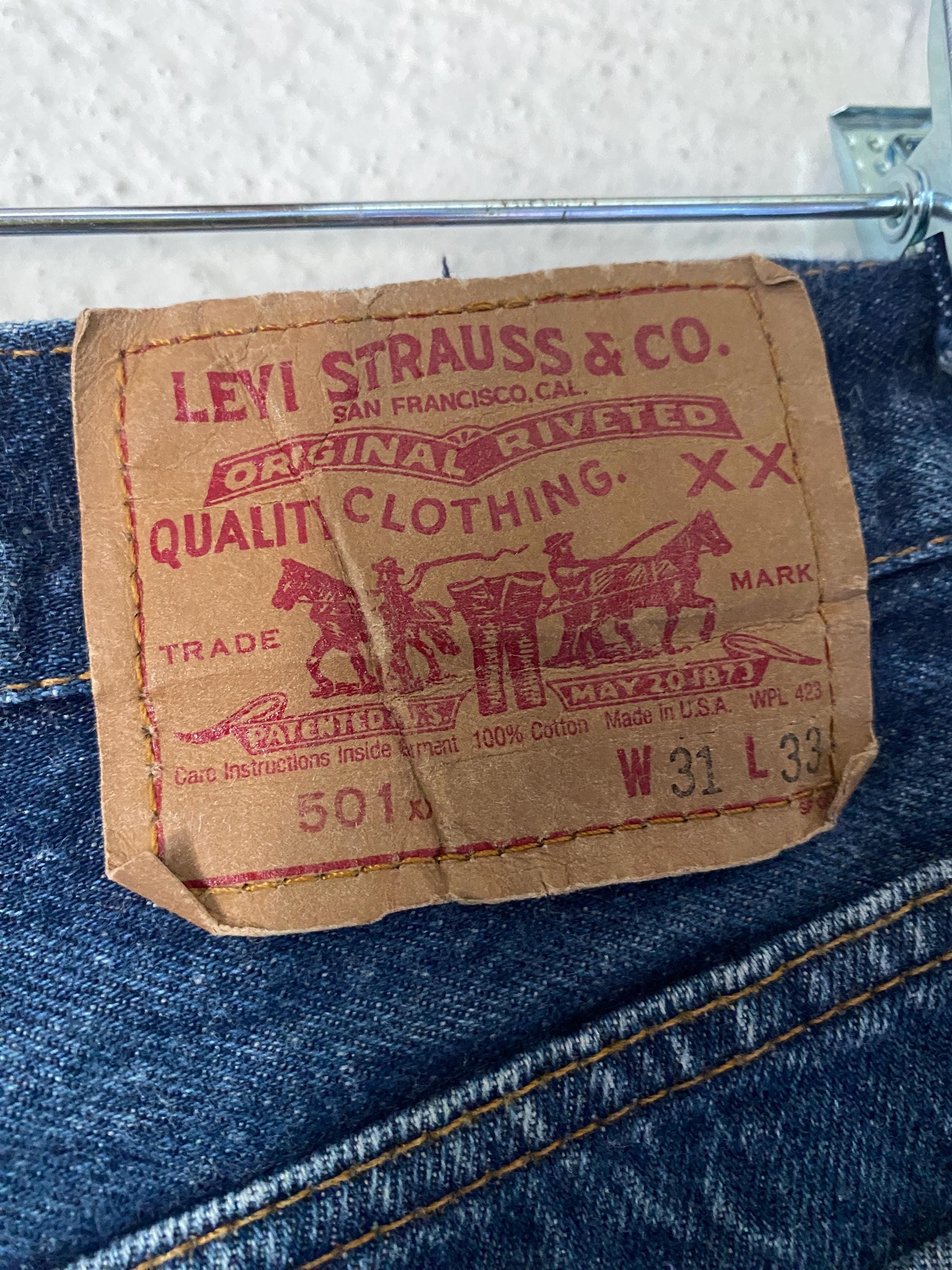 Levi's 501xx Dark Wash Denim Jeans W 31 L 33 Small/Medium Mid Rise Straight Leg