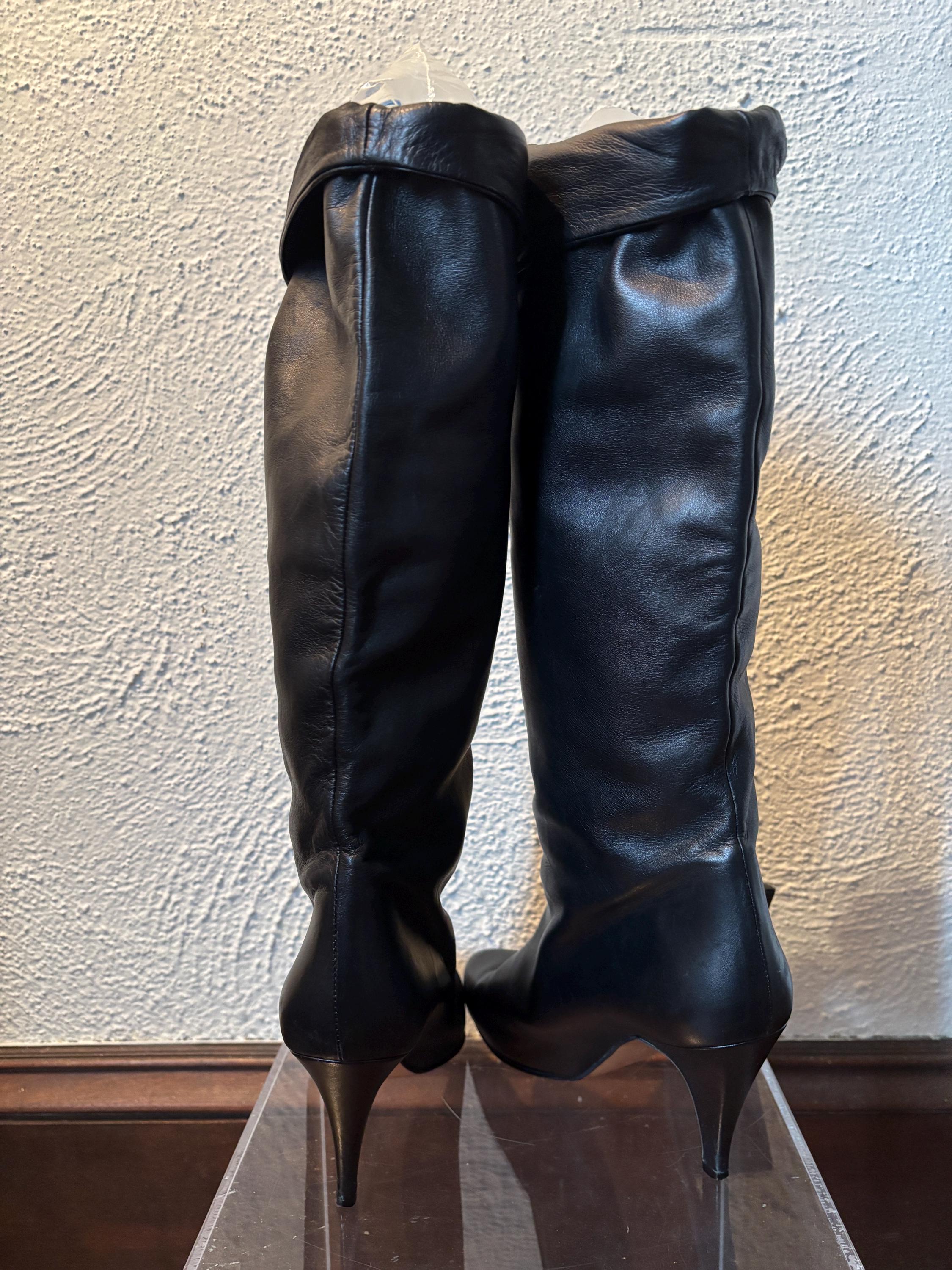 Tall Black Leather Heeled Boots Supple Soft Leather Pointed Toe Folded Chantal Made in Italy Size 8 7.5 Sexy Elegant Classic